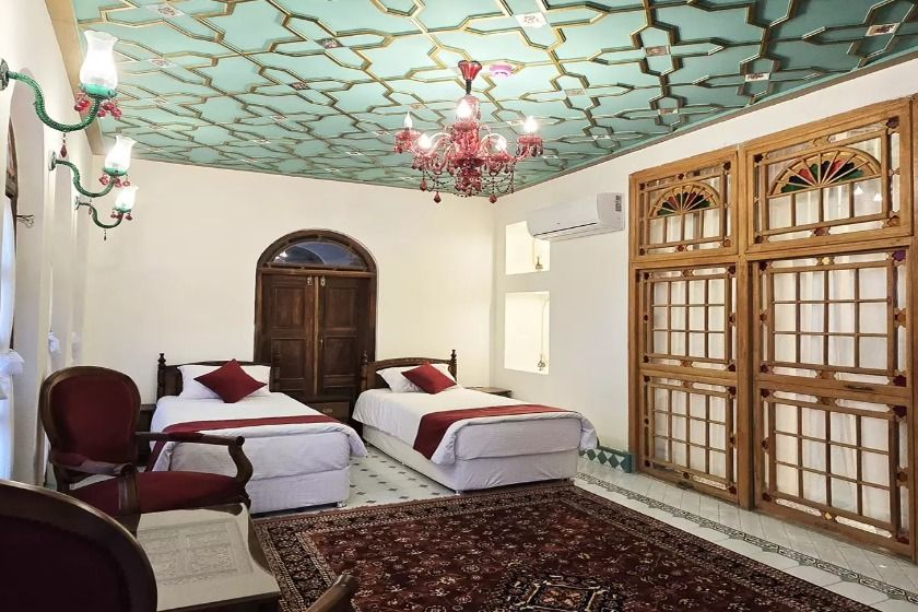 هتل بوتیک عمارت محلاتی شیراز - اتاق