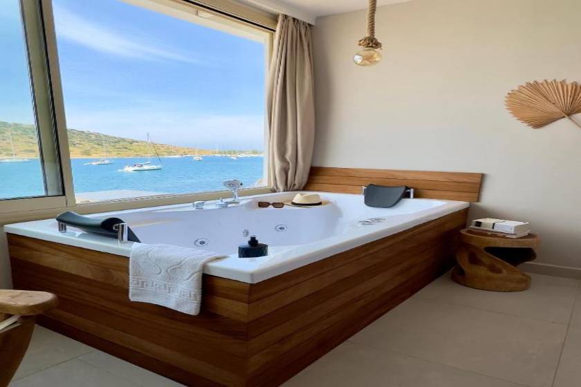 Liman Hotel Gümüslük - Adult Only - Double Room with Spa Bath