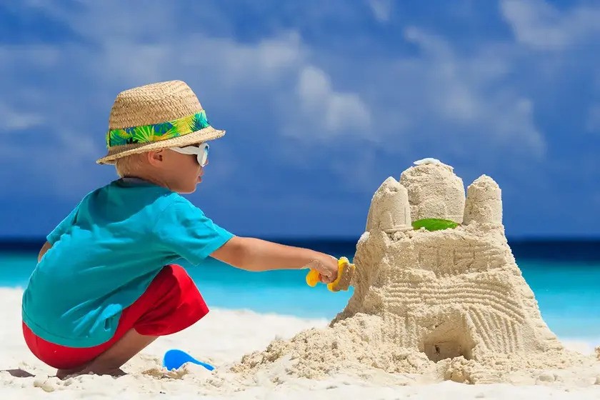 روز قلعه شنی. منبع عکس: Nationaltoday.Com. عکاس: نامشخص