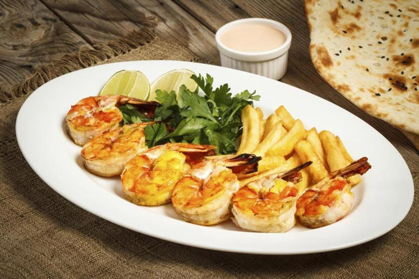 Parkside Plaza Muscat - food and drink