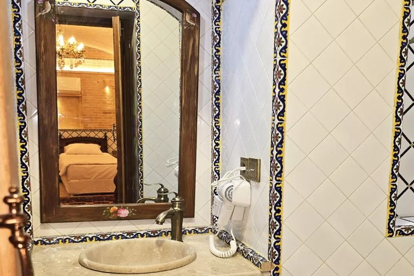 هتل بوتیک عمارت محلاتی شیراز - اتاق