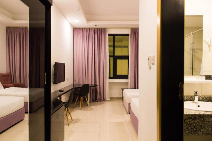 Parkside Plaza Muscat - Standard Twin Room