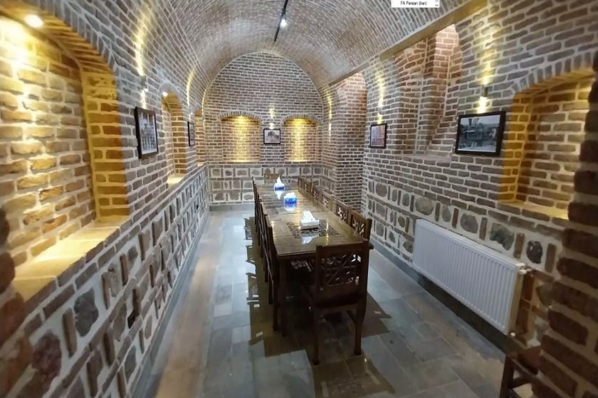 هتل بوتیک عمارت میرزا مهدی فراش باشی (سرخه ای) تبریز - رستوران