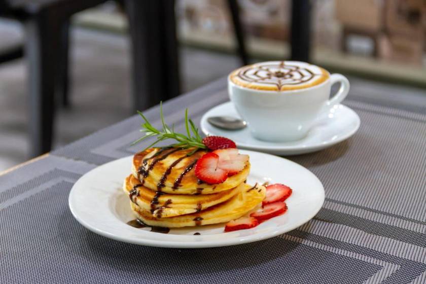 Coco Bella Hotel -  food and drink