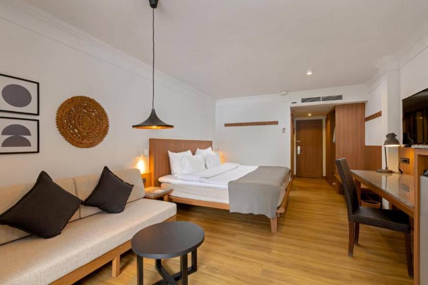 Sunprime Kamala Beach - Deluxe Double or Twin Room