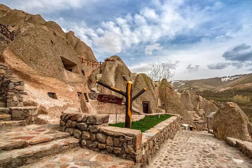 هتل صخره ای لاله کندوان تبریز - نما