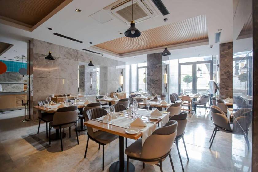 Ramada Plaza Sultanahmet By Wyndham - restaurant