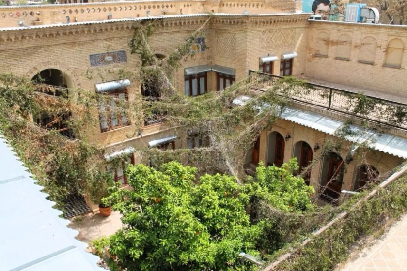 هتل بوتیک عمارت فرهادی شیراز - محوطه