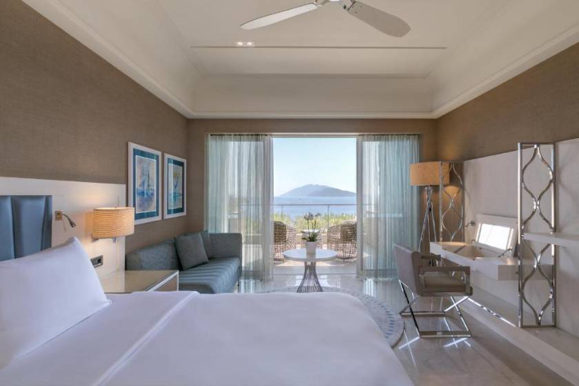Caresse, a Luxury Collection Resort & Spa, Bodrum - Deluxe Twin Room, Guest room, 2 Queen, Sea view, Balcony