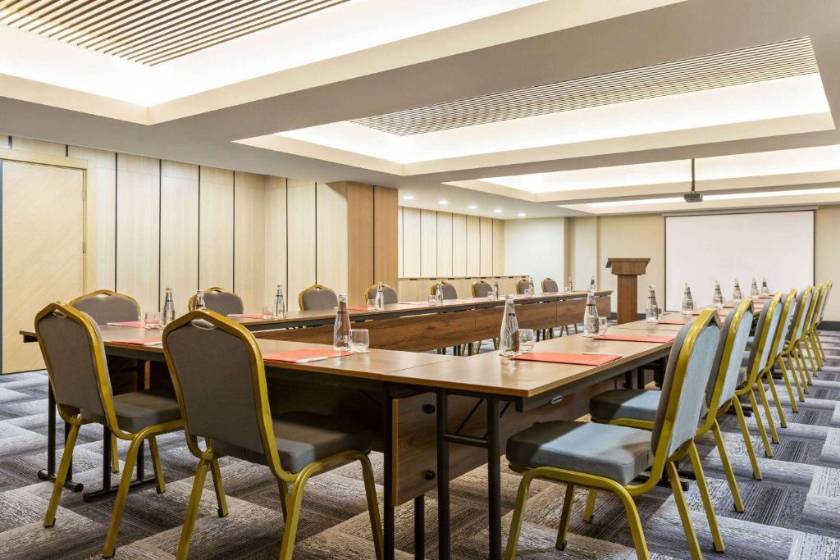 Ramada Plaza Sultanahmet By Wyndham -  conference room