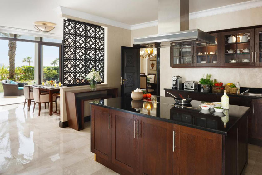 Jumeirah Zabeel Saray Dubai - Seafront Five Bedroom Royal Villa