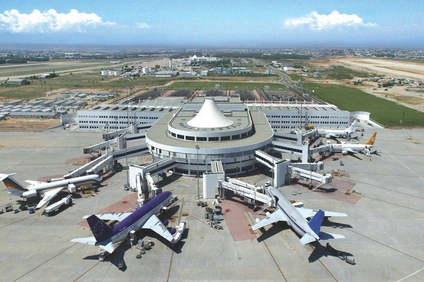 فرودگاه آنتالیا