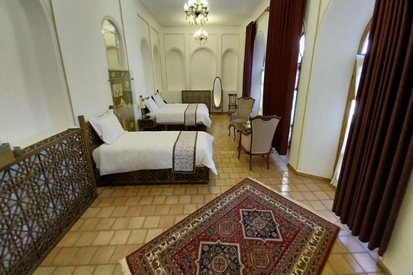 هتل بوتیک عمارت میرزا مهدی فراش باشی (سرخه ای) تبریز - اتاق