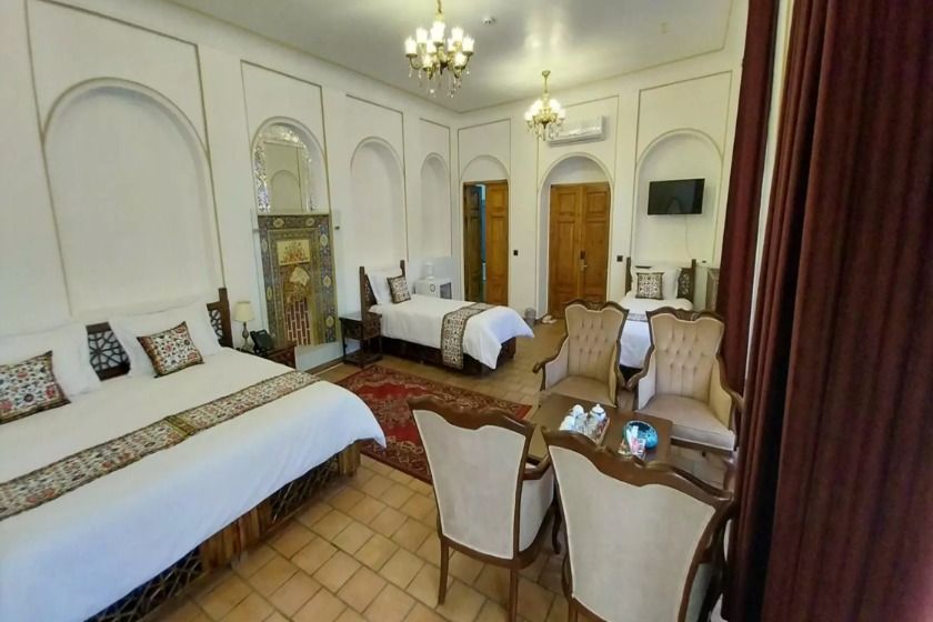 هتل بوتیک عمارت میرزا مهدی فراش باشی (سرخه ای) تبریز - اتاق