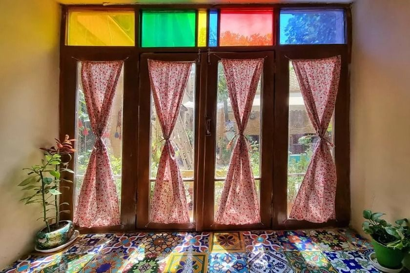 اقامتگاه بوم گردی ماه سلطان شیراز - محوطه