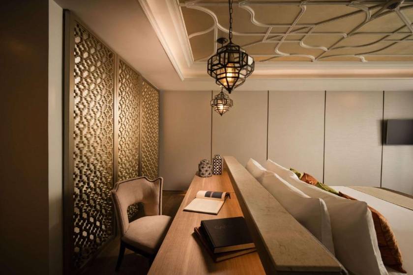 Avista Grande Phuket Karon - MGallery - Deluxe Suite with Whirlpool Bath – Mountain View