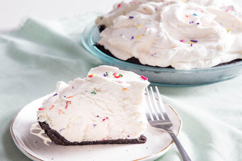 پای بستنی وانیلی. منبع عکس: وبسایت Www.Seriouseats.Com. عکاس: نامشخص