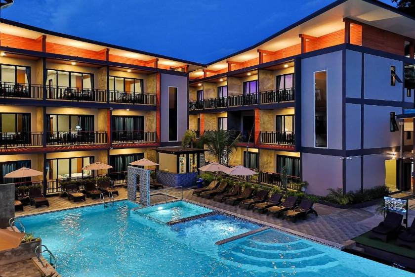 Coco Bella Hotel -  facade