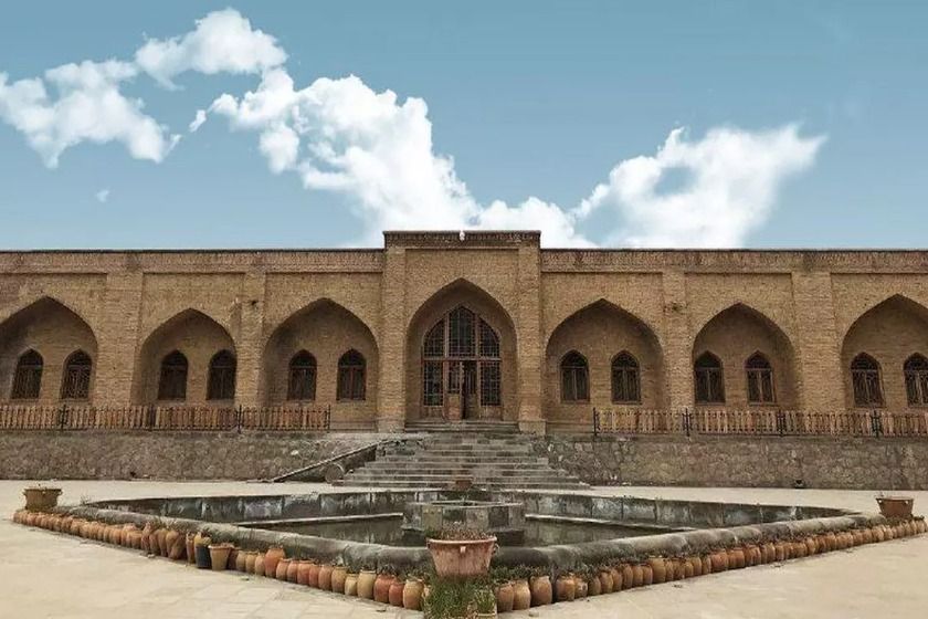 هتل کاروانسرای یام تبریز - نما