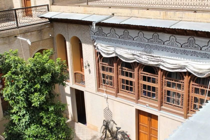 هتل بوتیک عمارت فرهادی شیراز - محوطه