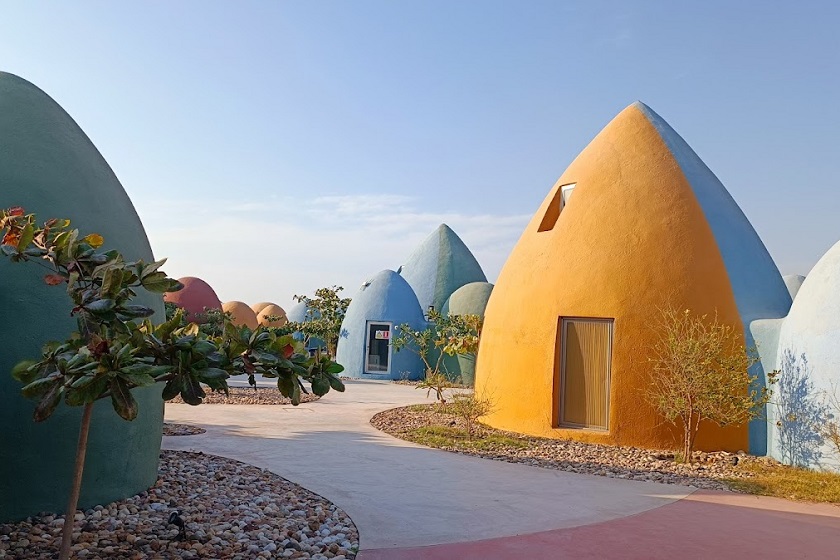 بومگردی ماجرا در جزیره هرمز. منبع عکس: گوگل مپ. عکاس: Amir Hossein Madadi