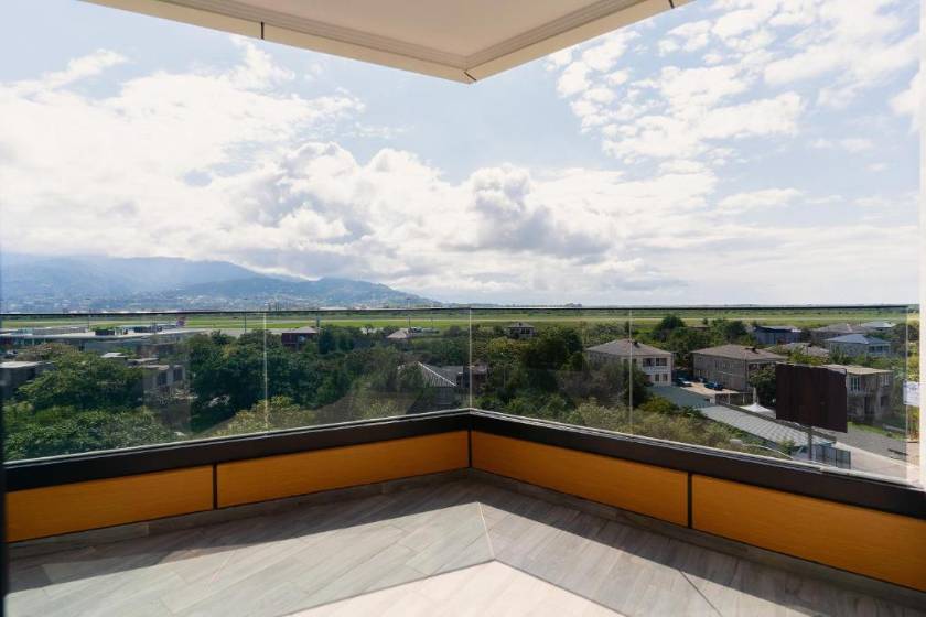 Cozy Loft Hotel - Deluxe Double Room with Balcony