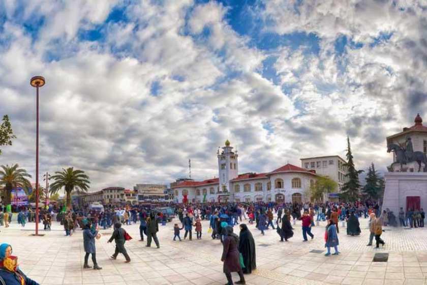 میدان شهرداری رشت