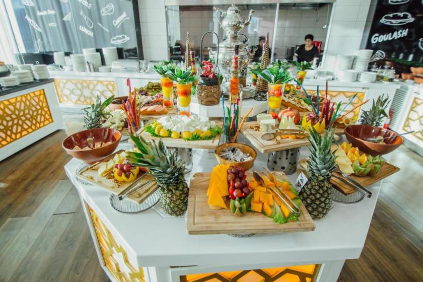 JRW Welmond Hotel - food and drink