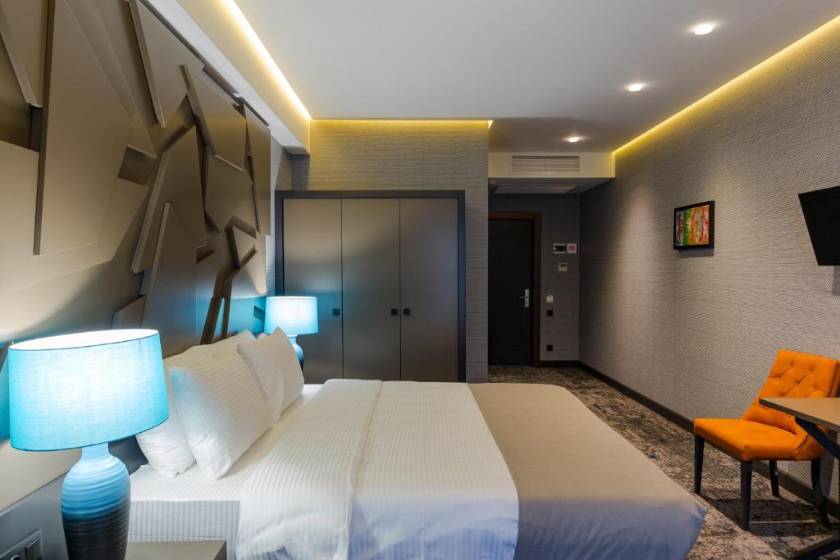 Tapis Rouge Design Boutique Hotel - Deluxe Double or Twin Room with Sea View