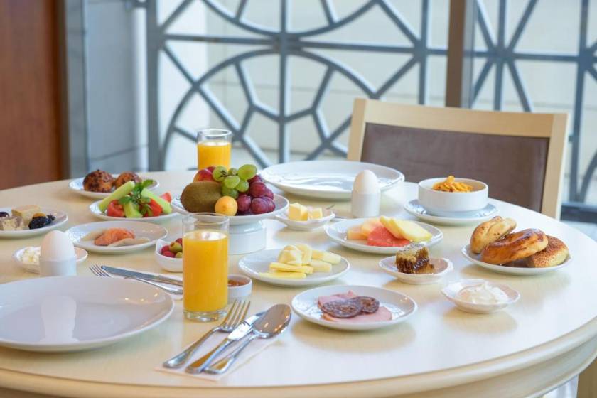 The Grand Gloria Hotel - breakfast