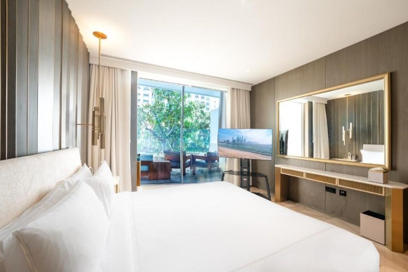 Five Palm Jumeirah Dubai - One Bed | Hotel Apartment Including New Year Gala Dinner