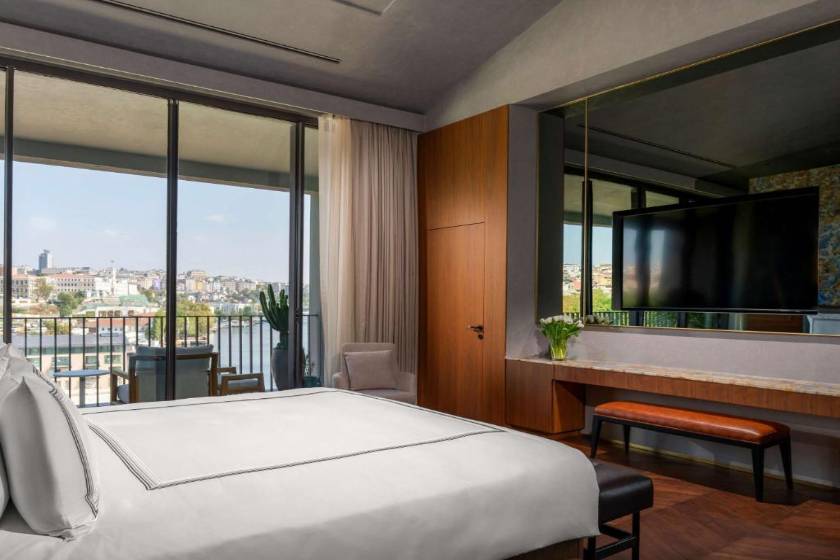 Rixos Tersane Istanbul - Premium King Room with Partial Sea View