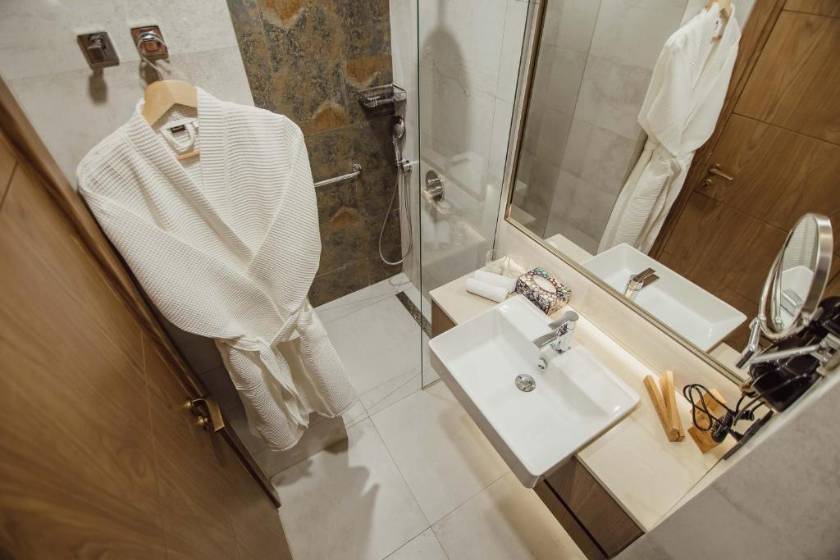 La Quinta by Wyndham Batumi - Suite with City View