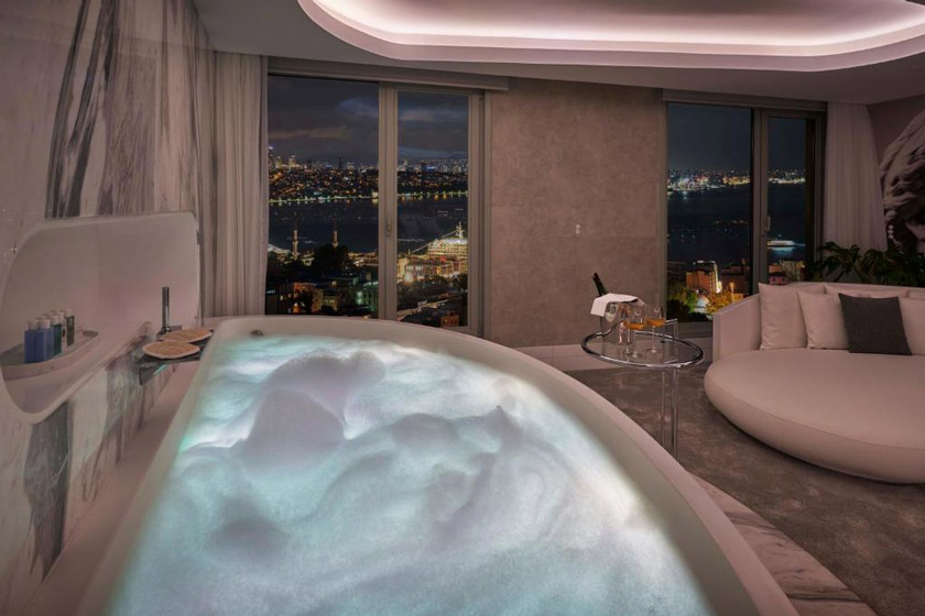 Richmond Istanbul - White Suite