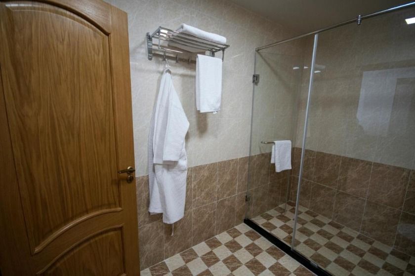 Hotel Shumon Dushanbe - Large Double Room