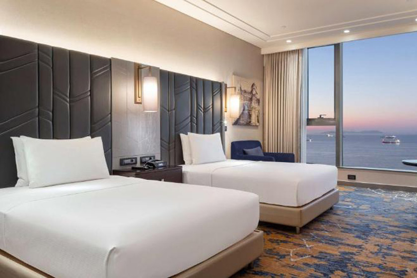 Hilton Istanbul Bakirkoy Istanbul - Executive Twin Room with Sea View