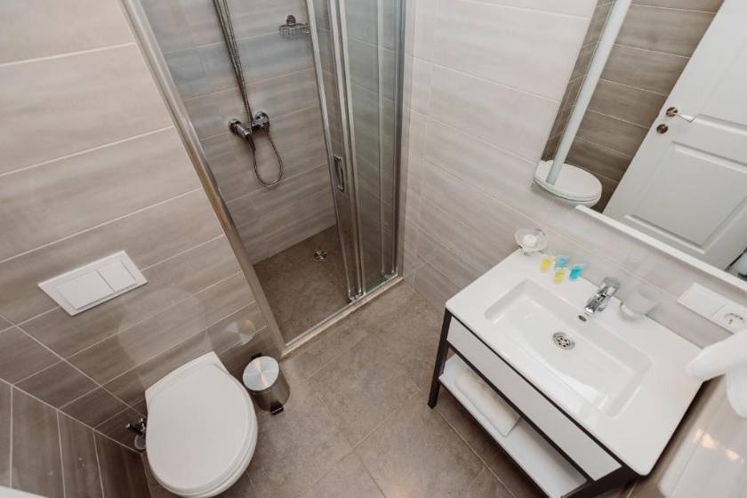 Boulevard Hotel Batumi - Queen Room with Garden View