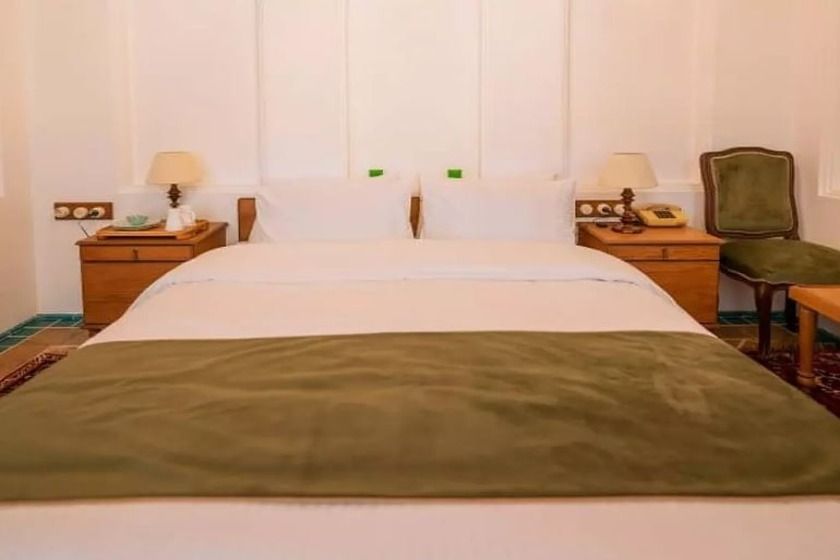 اقامتگاه سنتی سرای مهربانو شیراز - اتاق