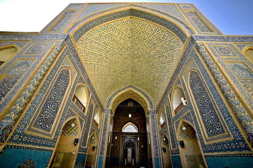 میدان ساعت و خیابان مسجد جامع