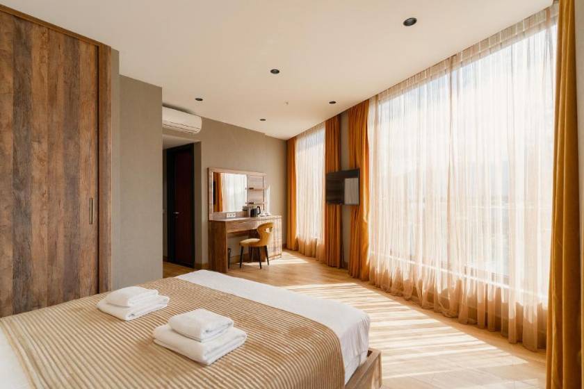 Cozy Loft Hotel - Deluxe Double Room with Balcony