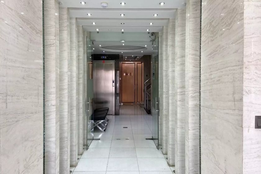 هتل آپارتمان بعثت اصفهان - لابی