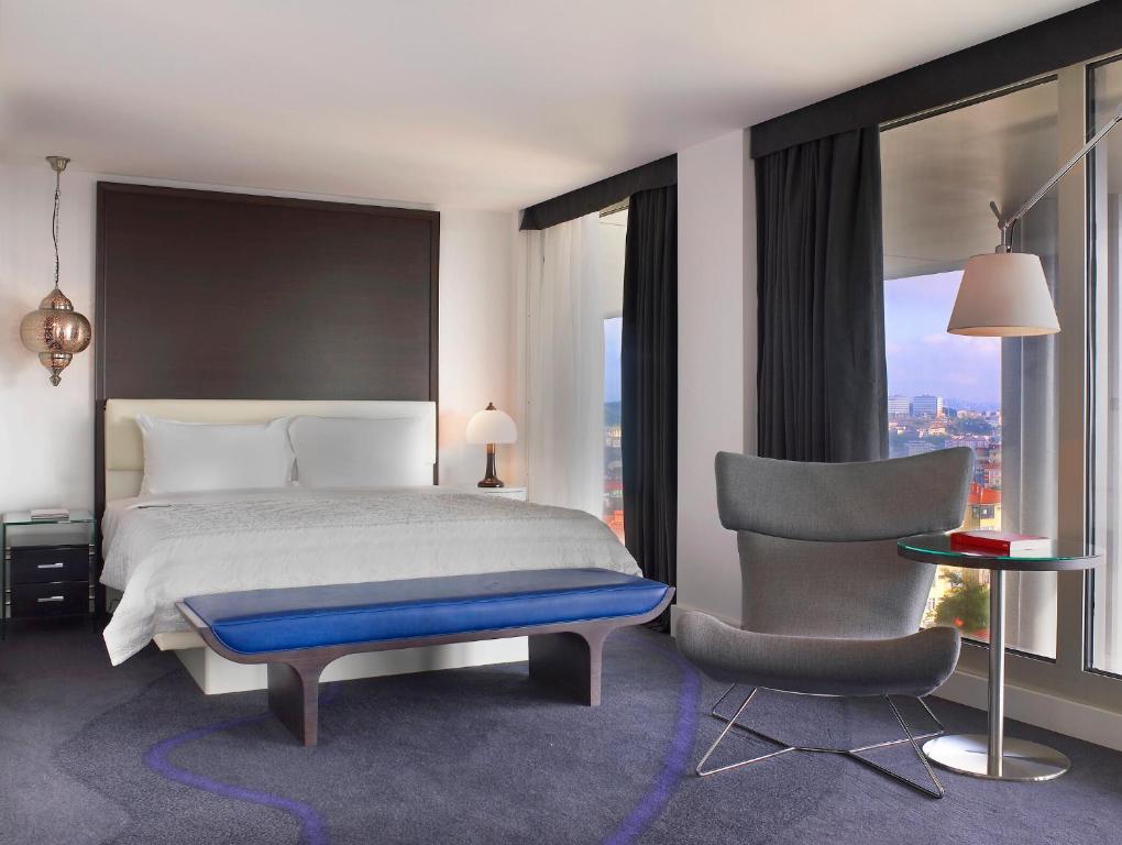 Le Meridien Istanbul Etiler Istanbul - Corner King Suite