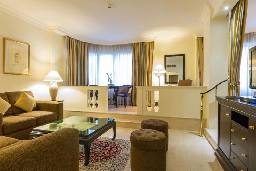 Grand Excelsior Hotel Deira Dubai - Executive Suite