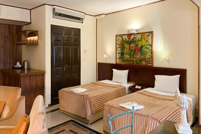 هتل آپارتمان چهل پنجره اصفهان - اتاق