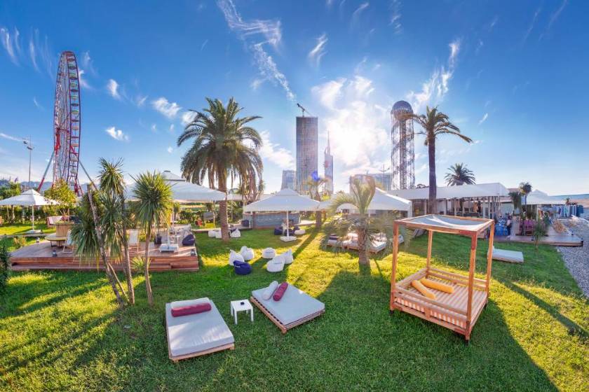 Radisson Blu Hotel Batumi - facade