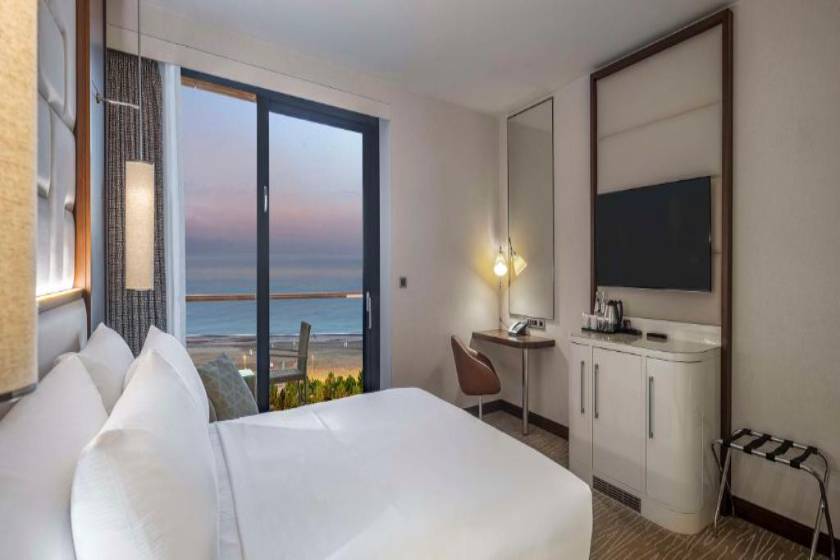 Hilton Batumi - Executive King Room with Balcony and Sea View