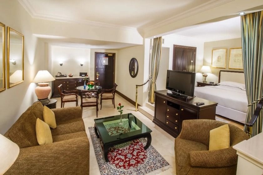 Grand Excelsior Hotel Deira Dubai - Executive Suite