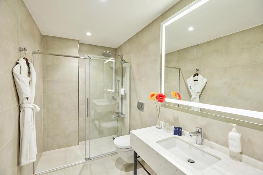 Konak Hotel Taksim Istanbul - Junior Suite with Balcony