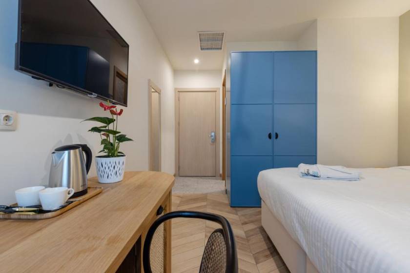 MiraMar Luxury Residences - Superior Double Room