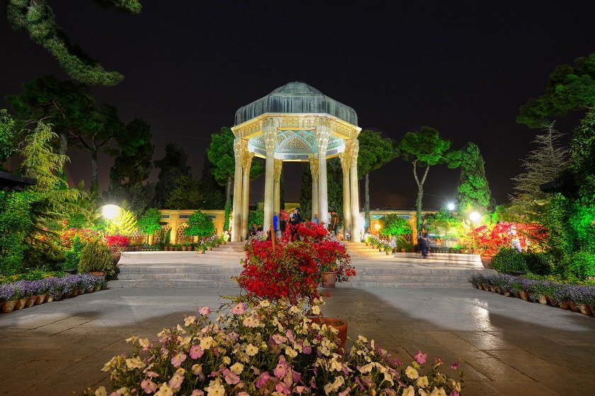 حافظیه شیراز. منبع عکس: وبسایت Wikimedia.Org. عکاس: Parastoo.Atrsaei